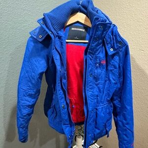 Vintage Y2K Abercrombie & Fitch in trending cobalt Blue Jacket